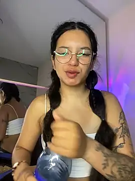 Rosita forever  online show from 02-16-26, 01:29