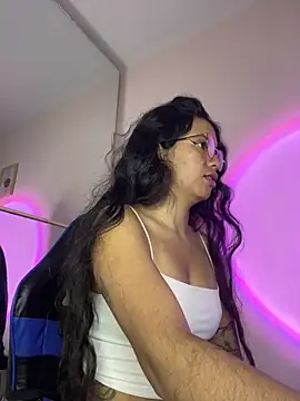 Rosita forever  online show from 03-19-26, 04:11