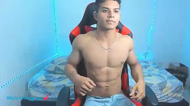 Snapshot of oliver_thompsson7 chatting on 01-01-25, 01:04 oliver thompsson7 online show from 01-01-25, 01:04