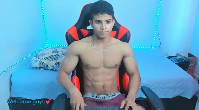 Snapshot of oliver_thompsson7 chatting on 01-09-25, 01:56 oliver thompsson7 online show from 01-09-25, 01:56