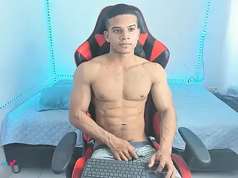 oliver thompsson7 online show from 04-18-26, 08:53