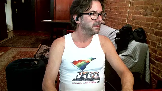 Johnny Bottoms online show from 01-10-26, 03:36