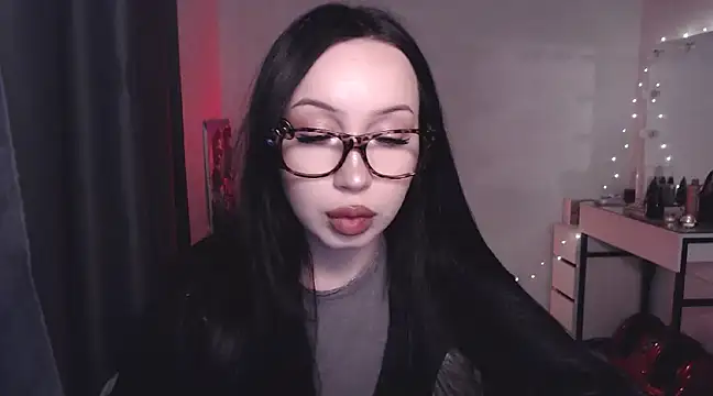 MoranaMissGod online show from 12-27-24, 09:43