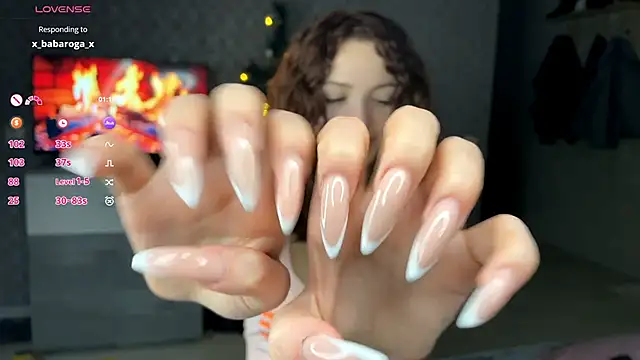 LilianGrindle online show from 11-28-25, 07:27