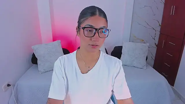 martina roldam online show from 04-01-26, 12:44