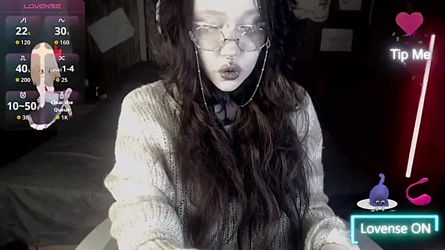 Snapshot of chloe_crystall_killer chatting on 02-09-26, 03:43 chloe crystall killer online show from 02-09-26, 03:43