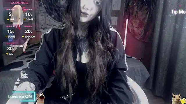 Snapshot of chloe_crystall_killer chatting on 08-01-26, 12:32 chloe crystall killer online show from 08-01-26, 12:32