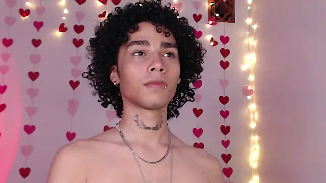 Snapshot of seven7xis chatting on 02-09-25, 09:26 seven7xis online show from 02-09-25, 09:26