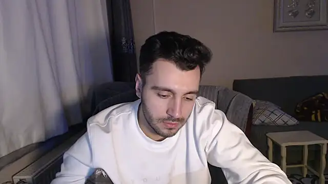 handsomeee04 online show from 11-02-25, 04:31