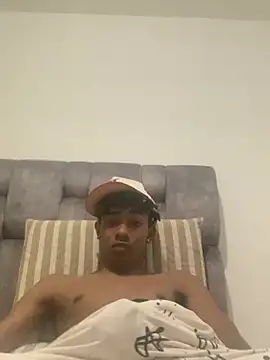 Boy cock18 online show from 02-21-25, 01:00