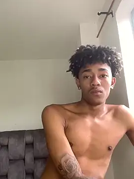 Boy cock18 online show from 03-16-25, 07:27