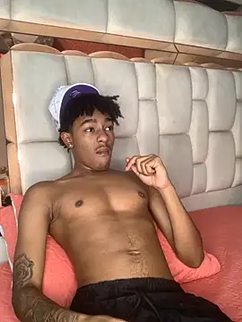 Boy cock18 online show from 09-11-25, 03:56