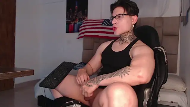 DennisWalkerr online show from 01-08-25, 01:21