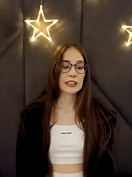 SashaMeow online show from 01-18-25, 04:31