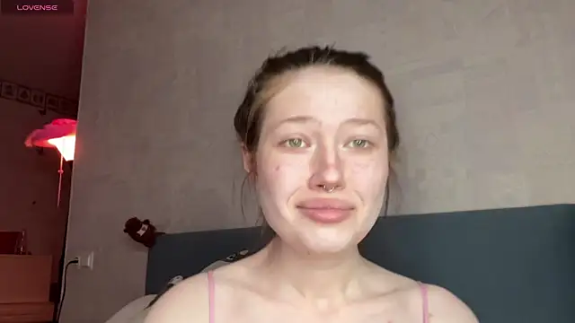 eva varnerr online show from 04-04-26, 08:50