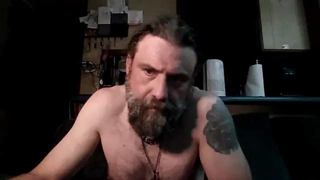 Snapshot of zaneporter46 chatting on 05-05-26, 01:41 zaneporter46 online show from 05-05-26, 01:41