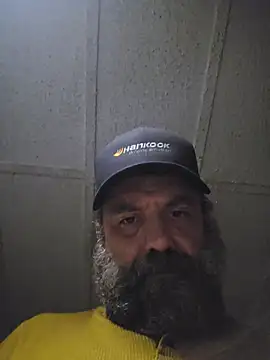 Snapshot of zaneporter46 chatting on 06-01-26, 06:26 zaneporter46 online show from 06-01-26, 06:26