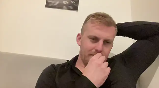 BulkAndTattoos online show from 12-21-24, 04:46