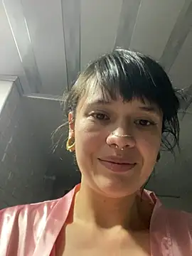 Snapshot of rousstattoo chatting on 01-21-25, 09:24 rousstattoo online show from 01-21-25, 09:24