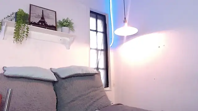 Snapshot of nikkystorm1_ chatting on 07-17-26, 04:34 nikkystorm1 online show from 07-17-26, 04:34