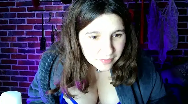 Snapshot of Heleneecesmecs2 chatting on 01-22-25, 05:48 Heleneecesmecs2 online show from 01-22-25, 05:48