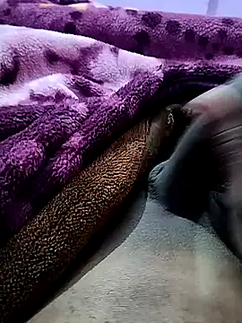 PLAYBOYYRAAJ online show from 01-08-25, 02:35