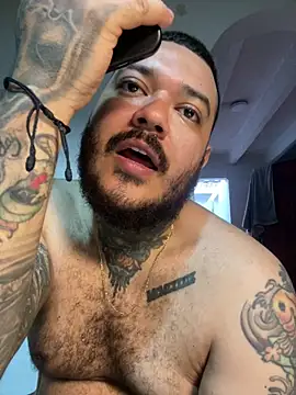 El Titan1998 online show from 03-04-26, 12:44