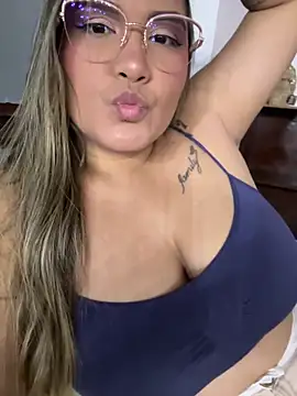 MiaLaurents online show from 04-14-26, 03:23