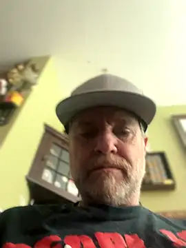 Jefloves68 online show from 10-26-25, 05:08