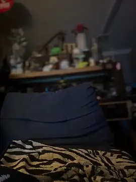 Jefloves68 online show from 04-18-26, 06:50