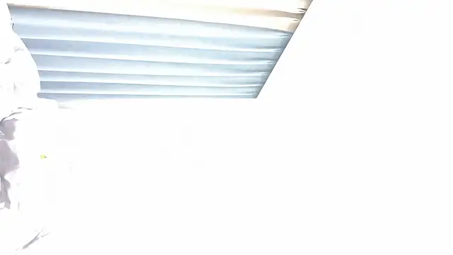 Snapshot of TuTu-0808 chatting on 01-22-25, 09:35 TuTu-0808 online show from 01-22-25, 09:35