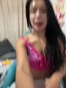 Snapshot of Charlotemonroe chatting on 01-13-25, 07:11 Charlotemonroe online show from 01-13-25, 07:11