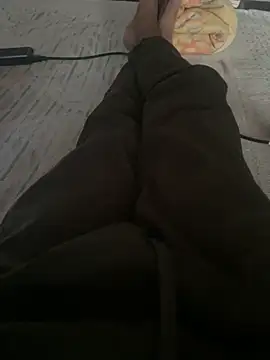 Snapshot of Cocaineandweed45 chatting on 11-17-25, 11:16 Cocaineandweed45 online show from 11-17-25, 11:16