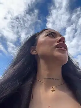 Alexiaa2006 online show from 04-24-26, 08:28