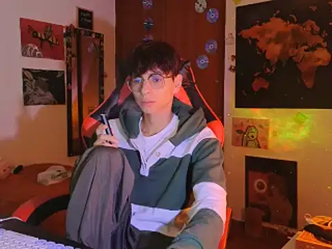 Snapshot of The_Princematt chatting on 09-15-25, 07:36 The Princematt online show from 09-15-25, 07:36