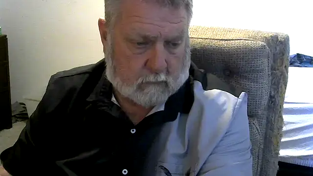 viejo oso online show from 11-10-25, 08:41