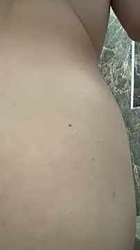 Snapshot of Sophia_cyrus11 chatting on 11-10-25, 04:17 Sophia cyrus11 online show from 11-10-25, 04:17