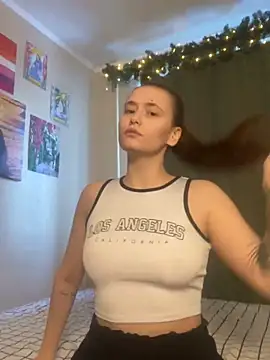 Sabrina shells online show from 03-22-25, 03:30