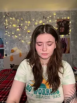 Sabrina shells online show from 12-20-25, 01:07