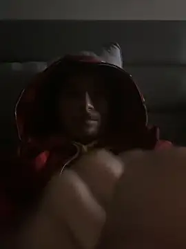 jones20030 online show from 12-22-24, 10:06