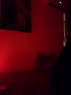 Snapshot of Mia_castagnet69 chatting on 09-15-25, 01:05 Mia castagnet69 online show from 09-15-25, 01:05