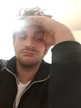 michemichemiche8 online show from 02-27-25, 06:42