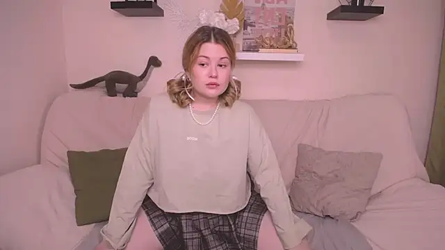 Snapshot of TessPleasure chatting on 12-30-24, 03:36 TessPleasure online show from 12-30-24, 03:36