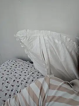 playboyz77 online show from 10-12-25, 09:19