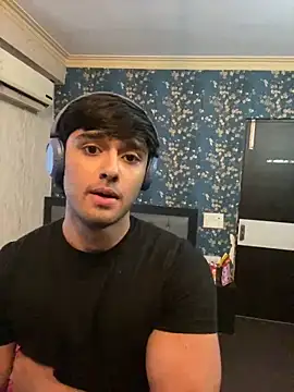 Snapshot of sunny49477 chatting on 01-06-25, 09:52 sunny49477 online show from 01-06-25, 09:52