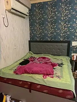 Snapshot of sunny49477 chatting on 02-22-25, 12:49 sunny49477 online show from 02-22-25, 12:49