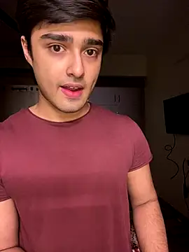 Snapshot of sunny49477 chatting on 10-12-25, 03:11 sunny49477 online show from 10-12-25, 03:11