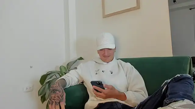 two milkyway online show from 11-14-25, 12:37