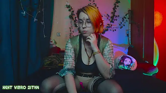 TrickyKitsune online show from 03-22-25, 03:20