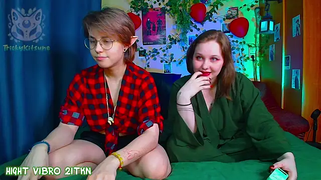 TrickyKitsune online show from 04-16-26, 03:46